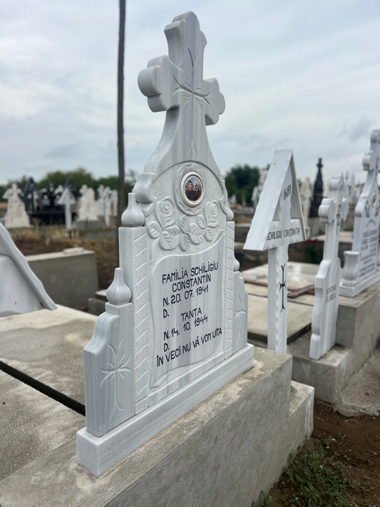 Cruce din Marmura M/26