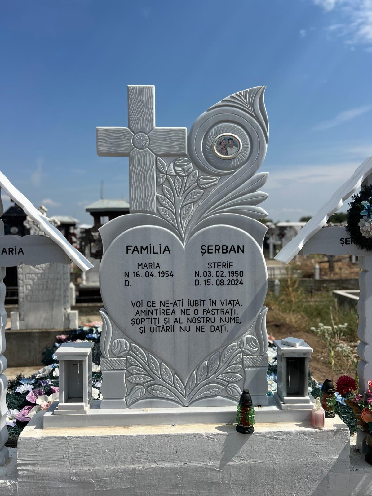 Cruce din Marmura C30